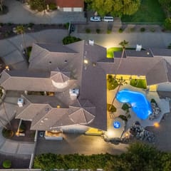 Pickleball Paradise Villa, Sleeps 22, Heatable Pool