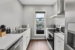 Downtown Fort Wayne Triplex- Apt. B - Image 3