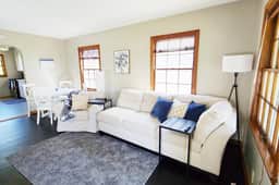 Cozy bedroom B in cute neighbourhood W Free Wi-Fi - Image 3