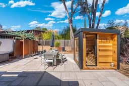 Grand Desert Jewel: Hot Tub, Views & Guest House - Image 3