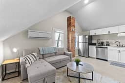 Gorg Wooden Beams w/Brick Accents in Downtown Apt - Image 4