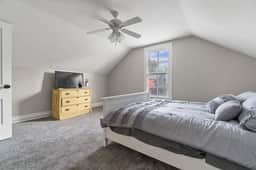 Walkable to Downtown! Home for 7! - Image 5