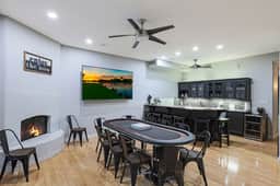 Pickleball Paradise Villa, Sleeps 22, Heatable Pool - Image 5
