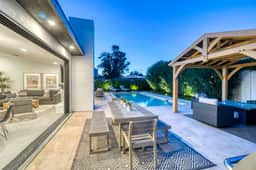 Oasis w Pool, Hiking, Fireplace, Outdoor Living! - Image 5