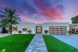 Oasis w Pool, Hiking, Fireplace, Outdoor Living! - Image 2