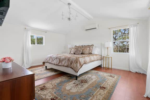 Chateau-Le Fleur, 1 private bedroom & pool - Image 5