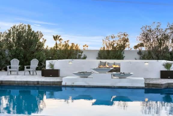 The Phoenix Playhouse | Luxury, Games & Sunshine - Image 3