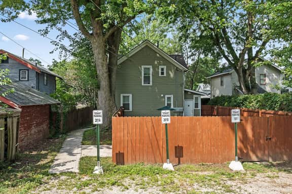 Cozy Studio, Walk to Downtown Trail - Image 5