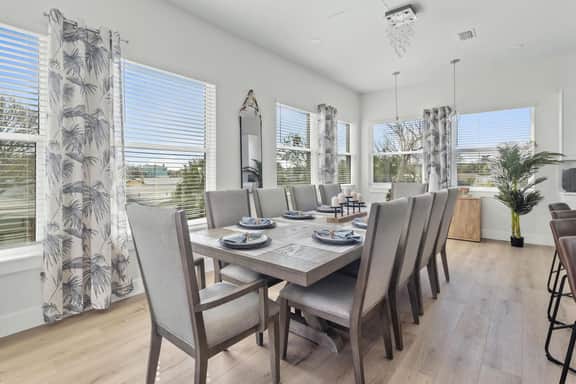 3 Blocks to Redington Beach | Sleeps 10, 6BR - Image 4