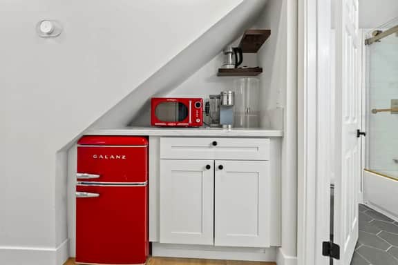 Condo Steps from the Beach! - Image 2