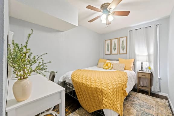 Pet-Friendly One-Bedroom Apartment in Downtown - Image 1