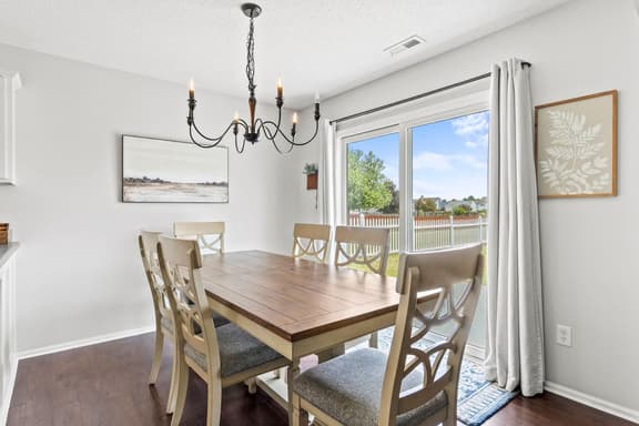 Cozy Ranch | Yard, BBQ & Pool | Pet Friendly - Image 1
