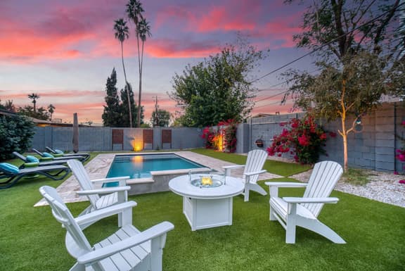 Backyard Oasis - Pool, Basketball, Close to Hiking - Image 1